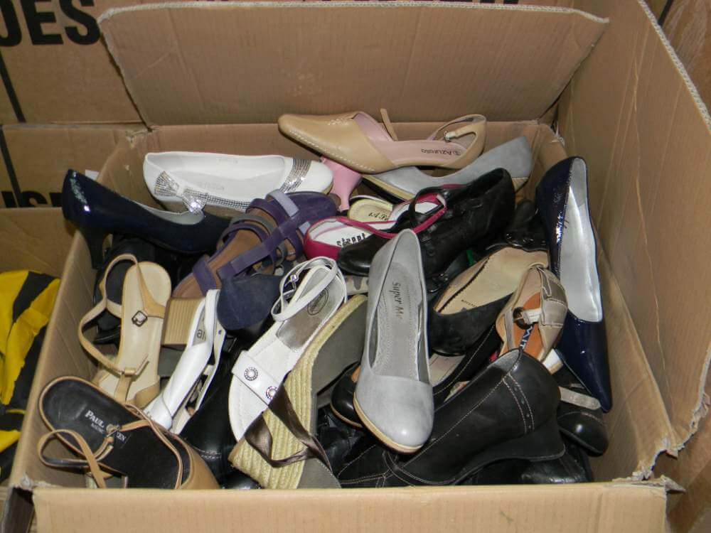 Nguyên thùng giày nữ secondhand